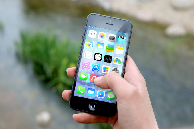 Federal Court Orders Apple to Unlock iPhone. Apple Refuses.